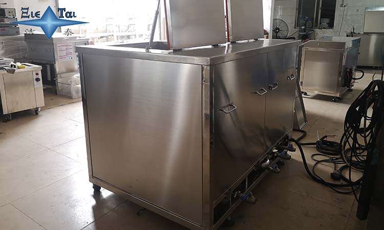超聲波清洗機(jī)如何清洗化學(xué)污染物？