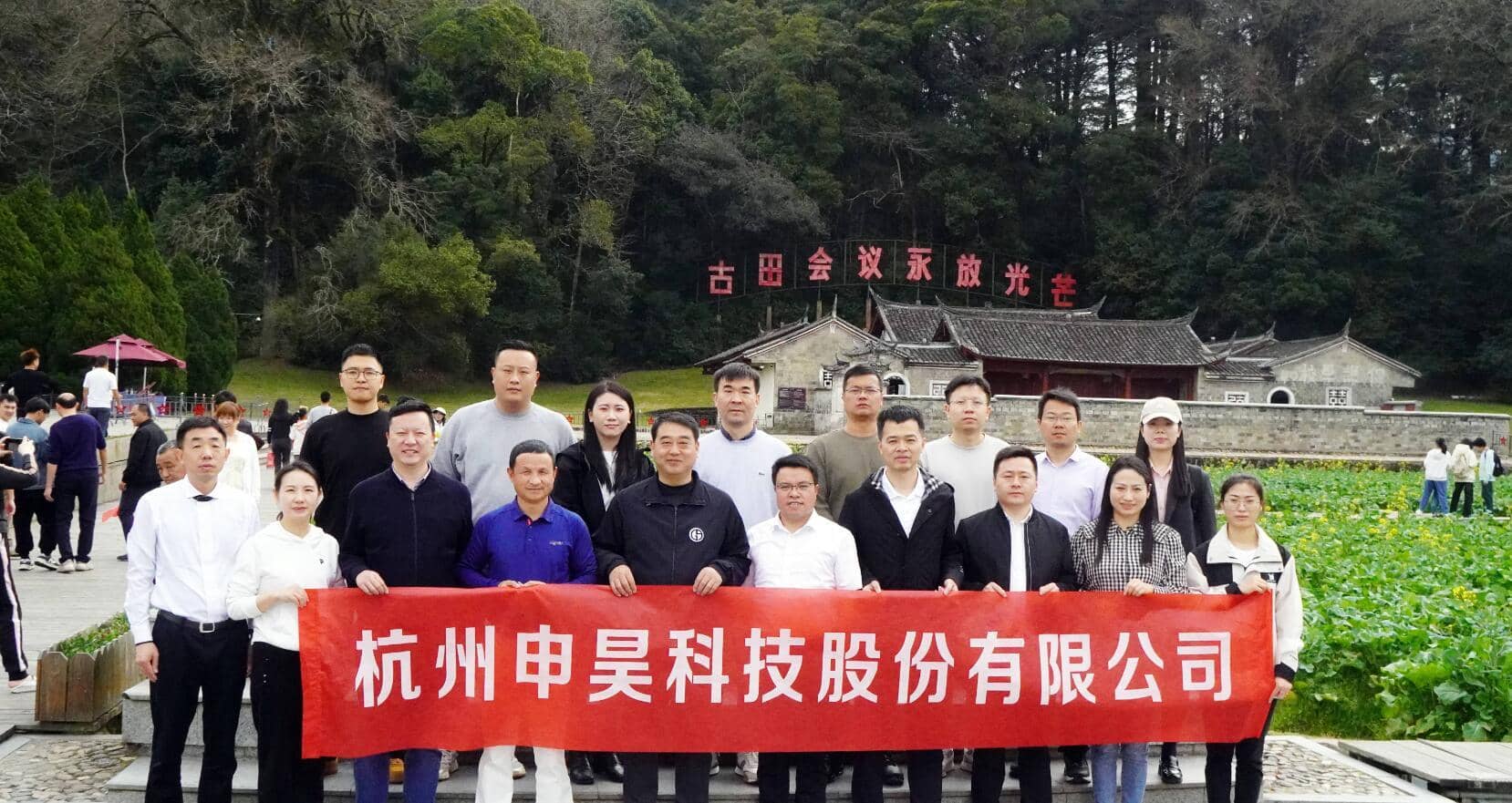 航空航天清洗革新:超聲波技術(shù)的前沿突破 航空航天清洗革新:超聲波技術(shù)的前沿突破